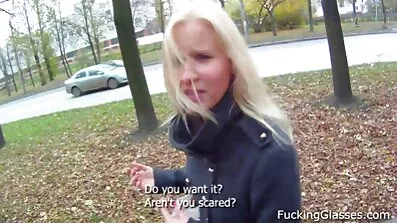 Hazel moore នៅលើម៉ាស្សា fucked និងពោរពេញទៅដោយជាមួយនឹង cum។