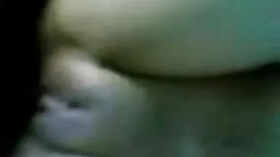 គាត់បានលាប pubis របស់ខ្ញុំជាមួយនឹងសារធាតុរាវ seminal ពីលិង្គ.