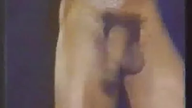 Redhead Milf fucks នៅក្នុងផ្ទះបាយ,ទាក់ទាញពីទម្លាប់.
