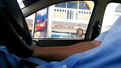 Fucking ជាមួយគូស្នេហ៍របស់នាងនៅក្នុងលានេះ។