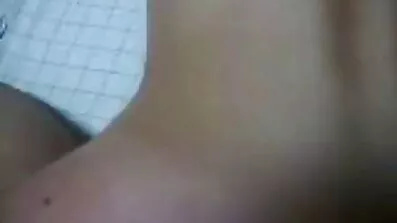 កាកបាទនាង penelop បានផ្ដល់ឱ្យ pussy ទៅអ្នកលេង.