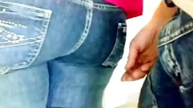 ស្បែក Canela fart រន្ធគូថមុនពេលការប្រណាំងនេះ។