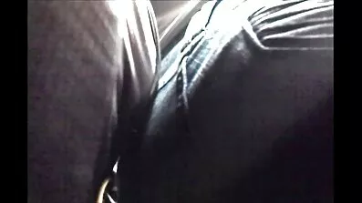 ឆ្កេ fucked នៅក្នុងលាដោយបារ hookah អ្នកជក់បារីមួយ។